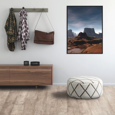 hardwood flooring in a Wenatchee home entryway